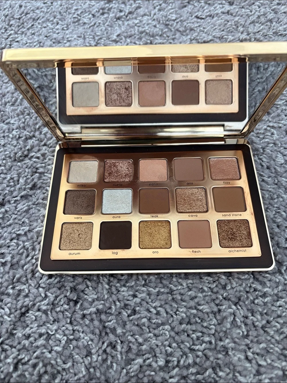 Natasha Denona Golden Eyeshadow Palette